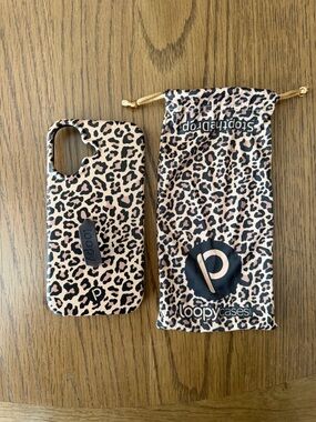 Loopy cheetah iPhone 17 case